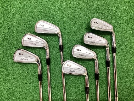 Titleist CB 710 Iron Set 4-9+PW DG S300 Steel RH 7pc Golf Clubs Japan