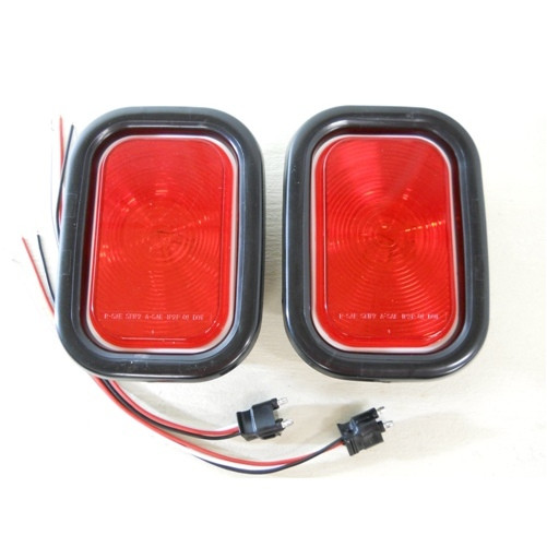 Red Rectangle Incandescent Truck Trailer Semi Brake, Stop, and Turn Tail Light Kit – Durable, High-Visibility Lighting for Enhanced Safety and Compliance