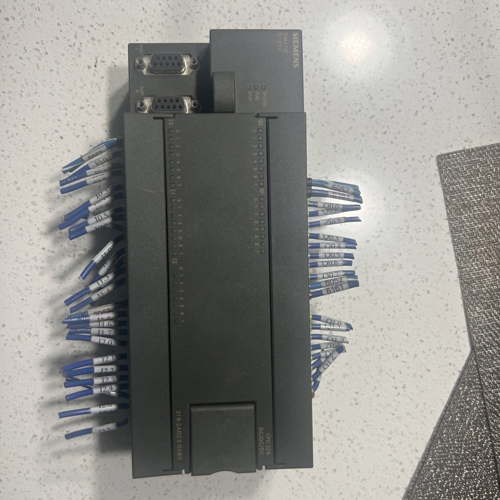 Siemens 6ES7 216-2AD23-0XB0 PLC