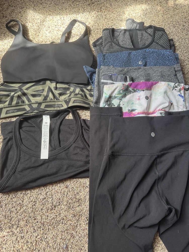 lululemon womens size 4 lot