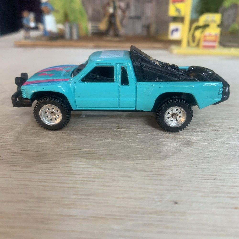Vintage 3 INCH 1987 Toyota SR5 1987 McToy 1/64 Diecast - VGC