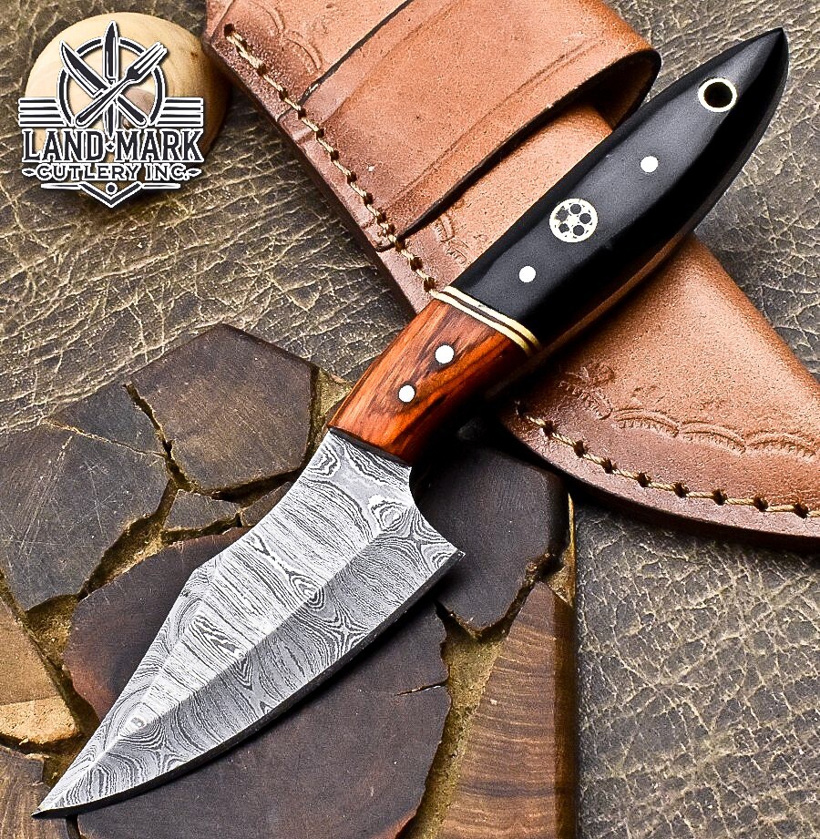 BEAUTIFUL DAMASCUS HANDE MADE HUNTING SKINNER KNIFE WITH BLACK BEAUTIFUL HANDLE