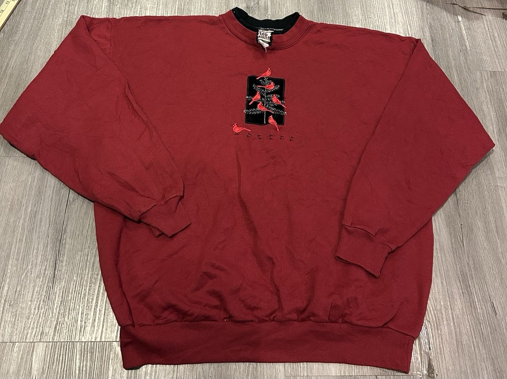 vintage ‘90s crewneck sweatshirt with cardinal design Size XL