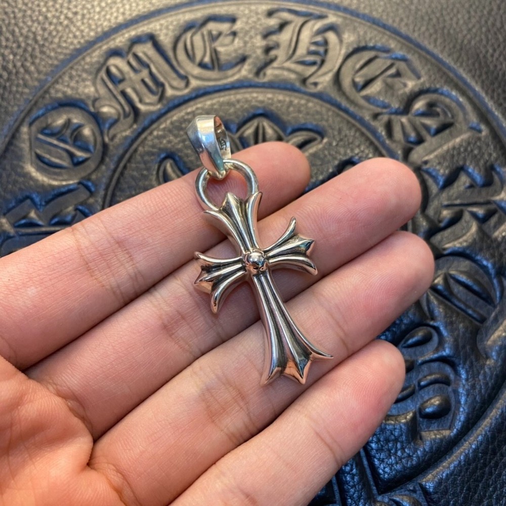 Chrome hearts sterling silver medium drop Cross pendant