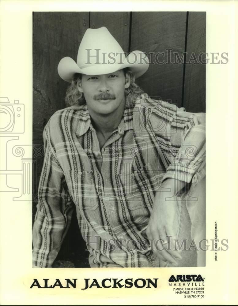 Press Photo Alan Jackson, country singer, songwriter and guitarist. - sap25007