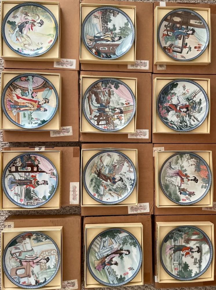 Beauties of Red Mansion Imperial Jingdezhen Porcelain Plates Complete Set