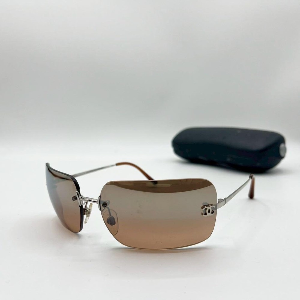 CHANEL 4017 Rimless Silver Frame Sunglasses with Coco Mark