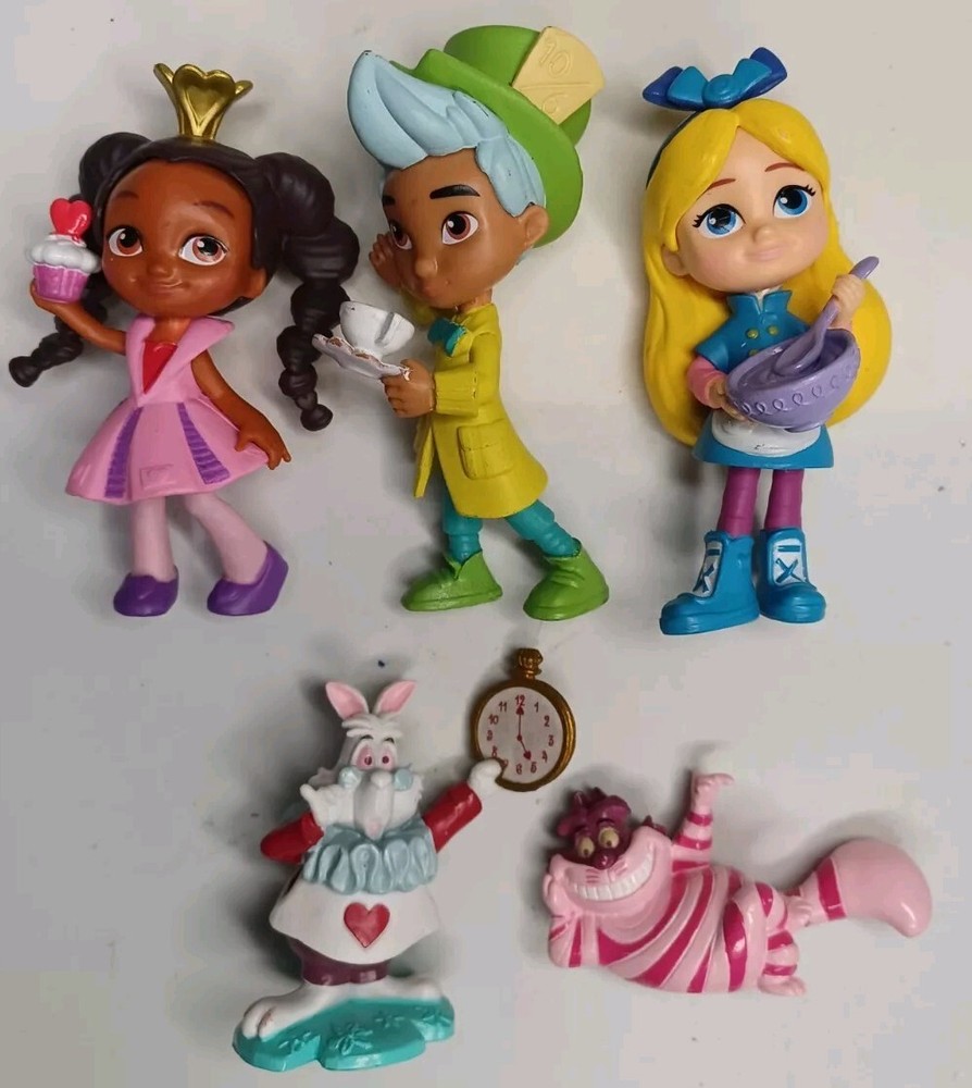 Disney Junior Alice's Wonderland & 2 Vtg Figures Lot of 5