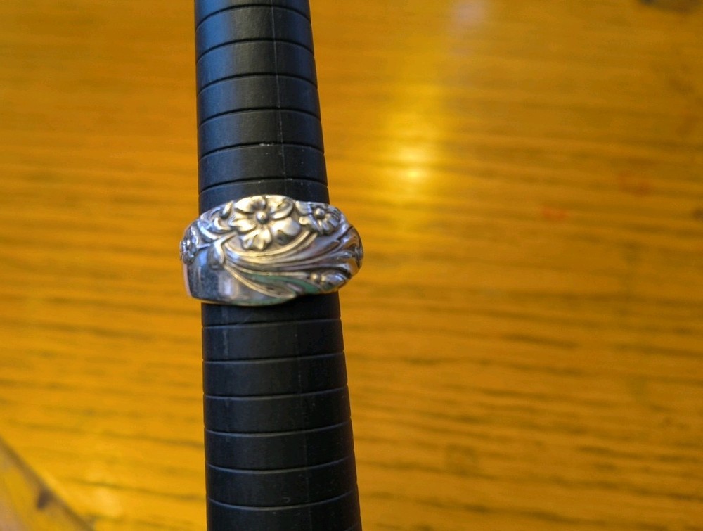 Floral Metal Spoon Ring Size 8.5 Women's Stainless Steel