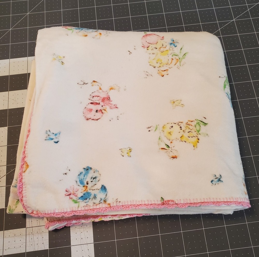 Vintage Dundee Ducklings Flannel Handmade Baby Blanket Crocheted Edge  Easter