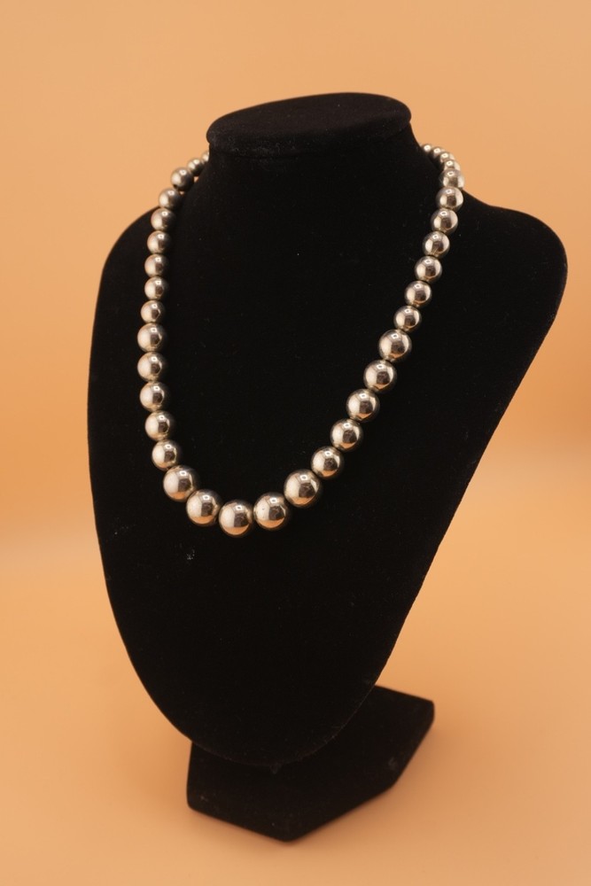 Monet Vintage Silver Tone Bead Ball Necklace