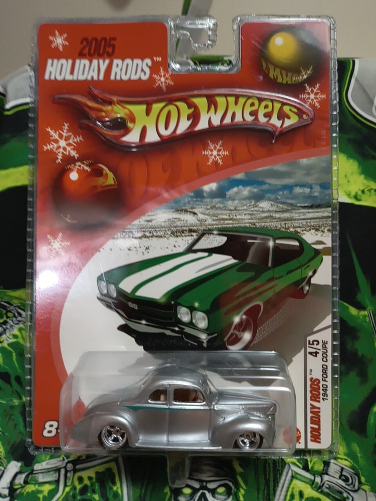 2005 Vintage Hot🔥Wheels/ Holiday Rods ( LE (4/5) '40 Ford Coupe In Silver w/ RR