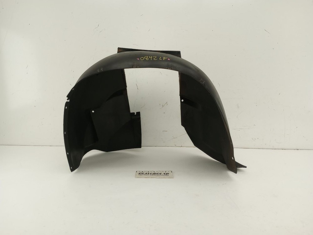 Volvo 850 Left Front Inner Fender Liner 1993-1997 93-97 Model Years