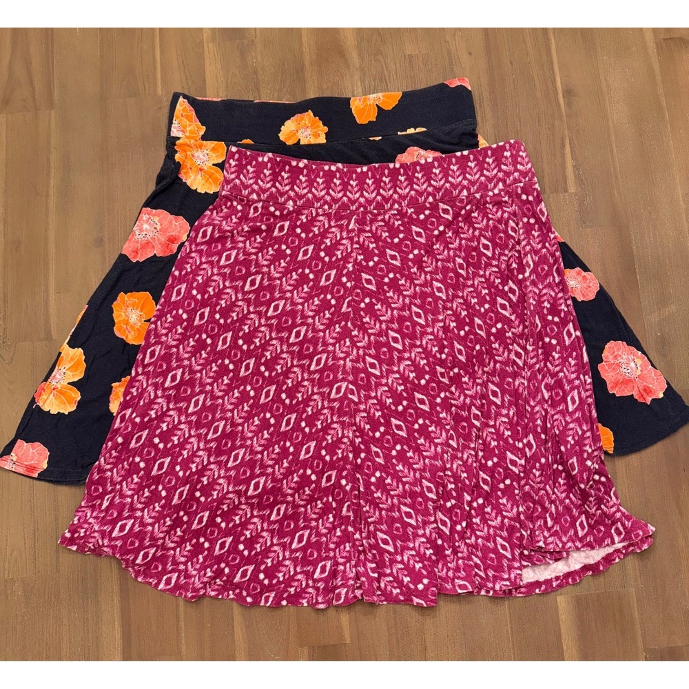 TWO LOFT Women's Skirt Size M Print A-Line Flared Knee Length