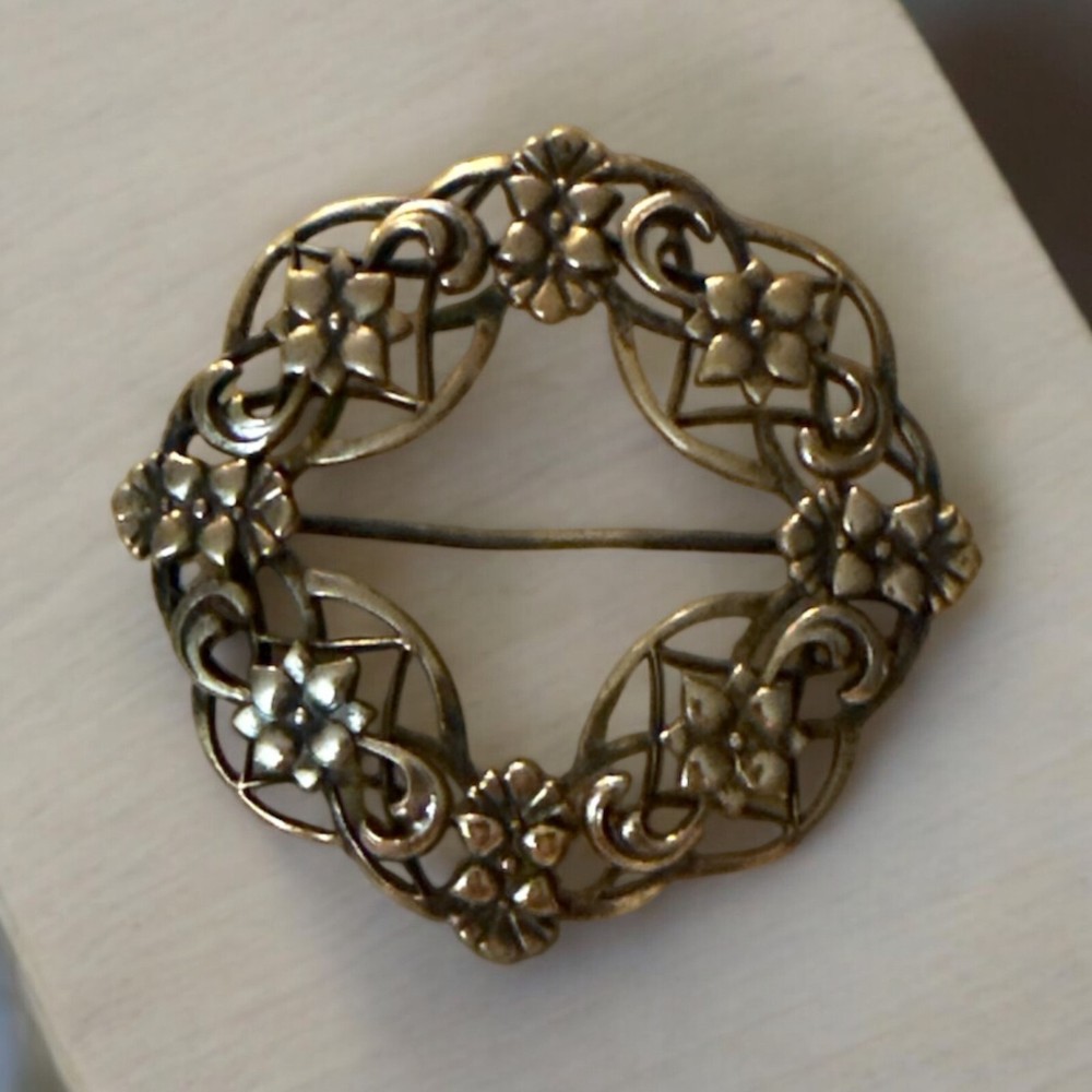 Vintage Symmetalic Sterling Silver & 14k Pretty Floral Wreath Pin Brooch