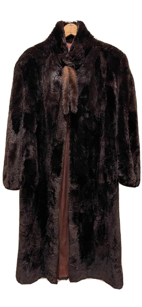 Luxury Full-Length Beaver Coat with Mink Tassel Size 10 Neiman Marcus-image