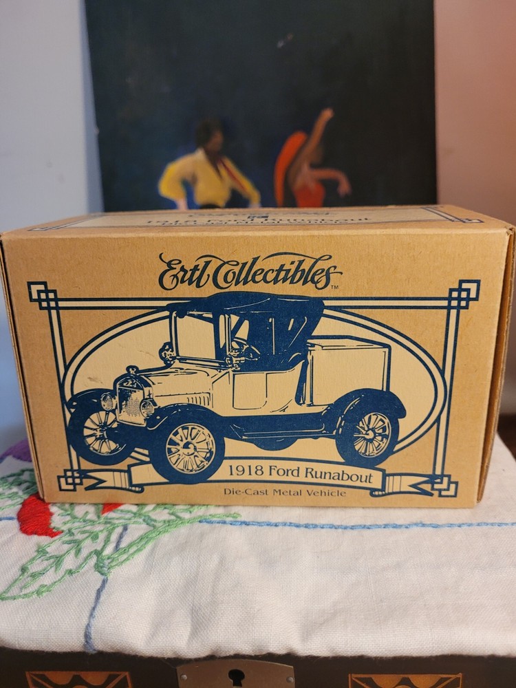 1918 FORD RUNABOUT ERTL DELIVERY TRUCK 1/25 MUSTANG COIN BANK