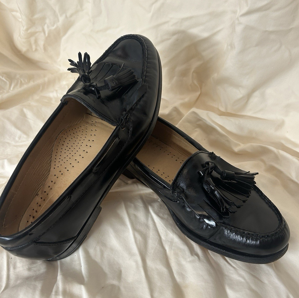 G.H. Bass & Co. Weejuns Black Leather Tassel Loafer Men's Dress Shoes 9C