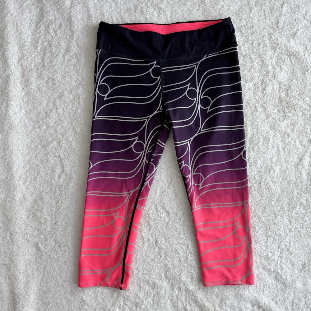 Fabletics Reflective Mid Rise Capri Pink & Purple Yoga Pants Size Medium