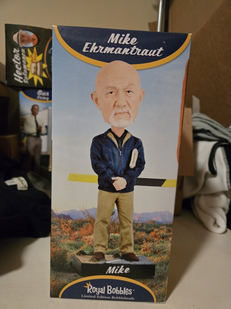 NIB Mike Ehrmantraut Better Call Saul Breaking Bad ROYAL BOBBLES Bobblehead