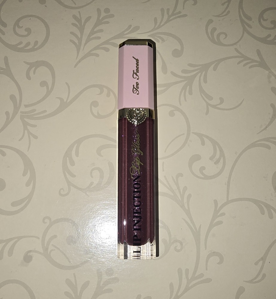 Too Faced Lip Injection Power Plumping Lip Gloss In Hot Love New In Box