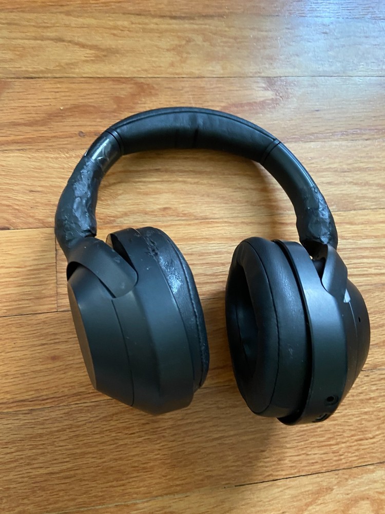 SONY WH-ULT900   headphones  repaired  works