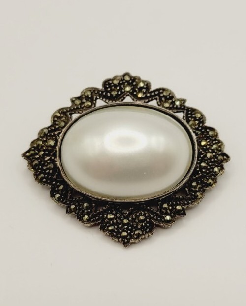 Vintage Victorian 925 Sterling Silver Faux Pearl Marcasite Brooch Pin