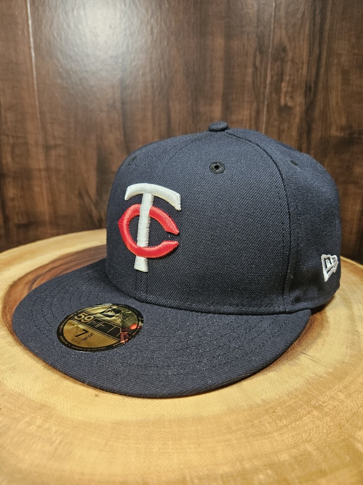 Classic Minnesota Twins New Era 59Fifty Fitted Hat Cap Size 7 5/8 MLB Baseball