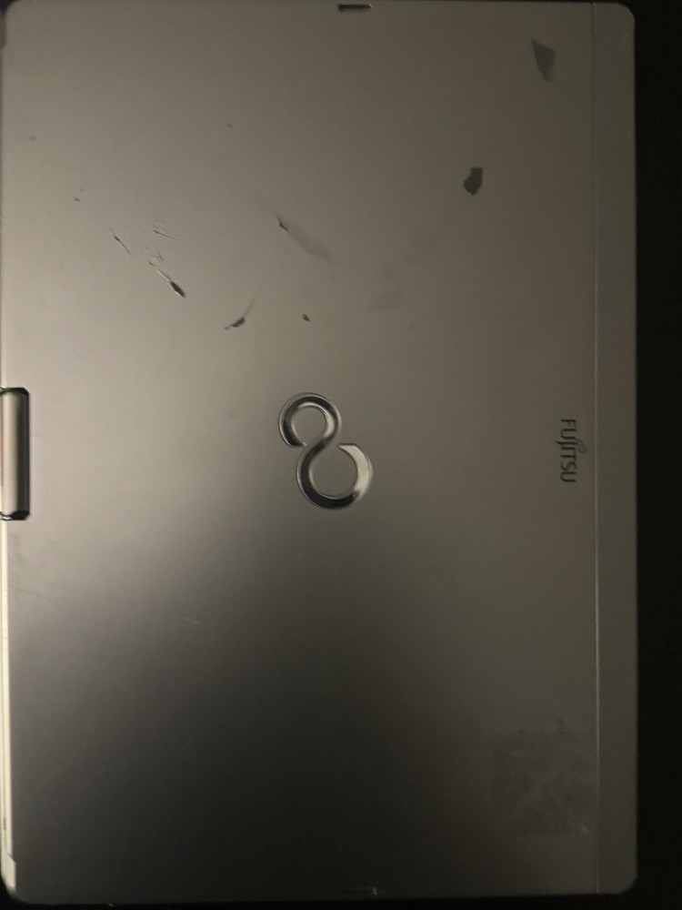 Fujitsu LifeBook Laptop