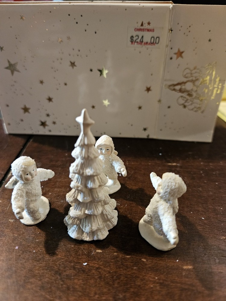 Snowbabies Miniature Frosty Frolic Holiday Collectible Figurine