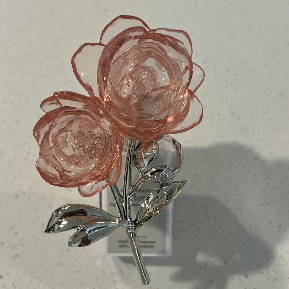 Bath & Body Works Peony Flowers Wallflower Fragrance Plug In Holder