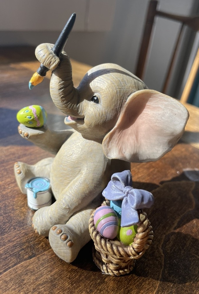 LITTLE EASTER ELEPHANT * LENOX *