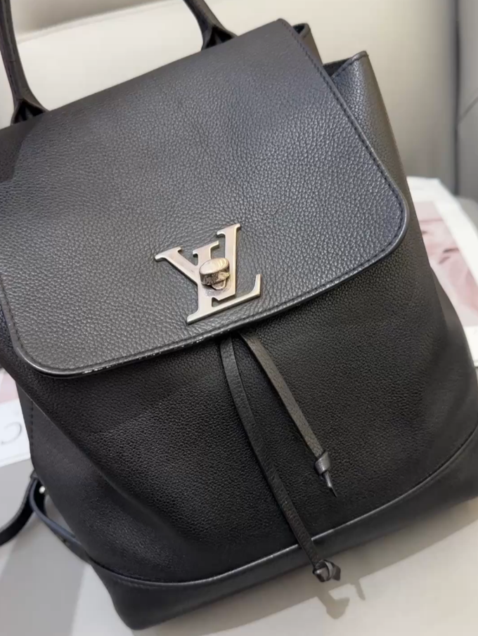 Louis Vuitton Lcokme Backpack top handle Black
