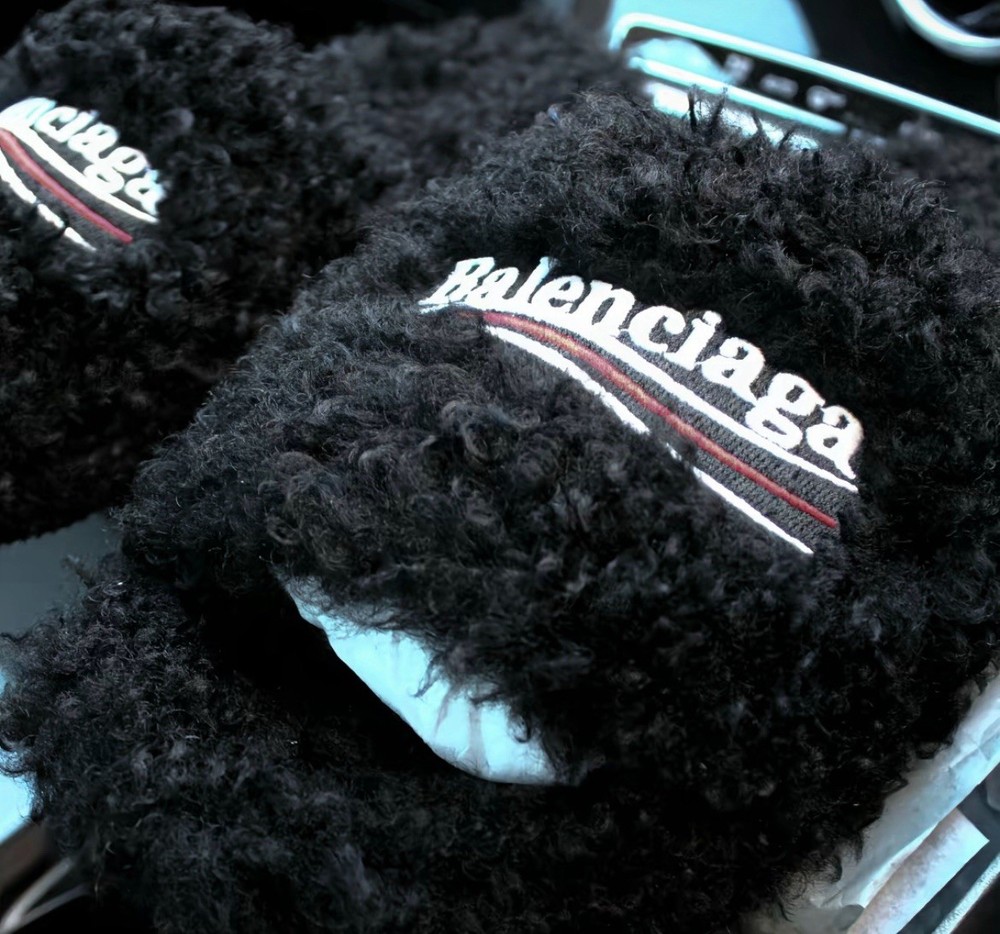 Balenciaga Fur Slides Men's Size 10 Black Slip On