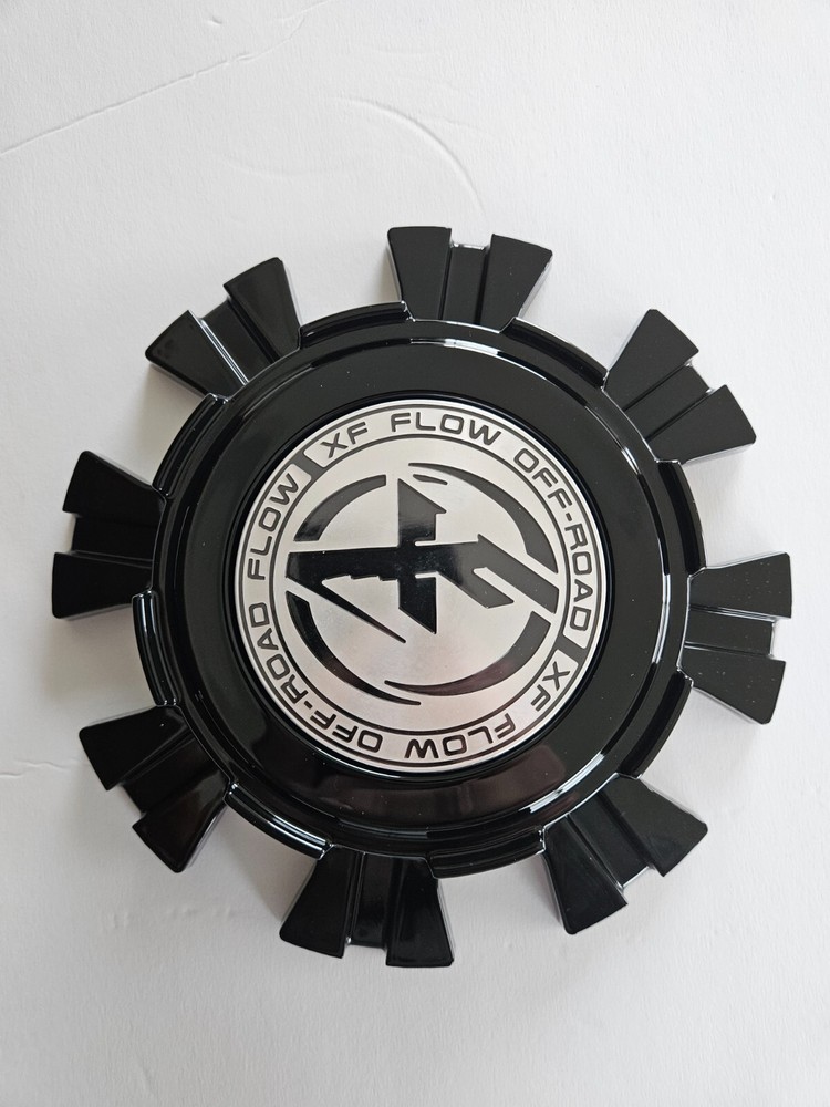 XF Offroad wheels flow series floating cap black 8 lug - BIG CENTER SMALL LOGO