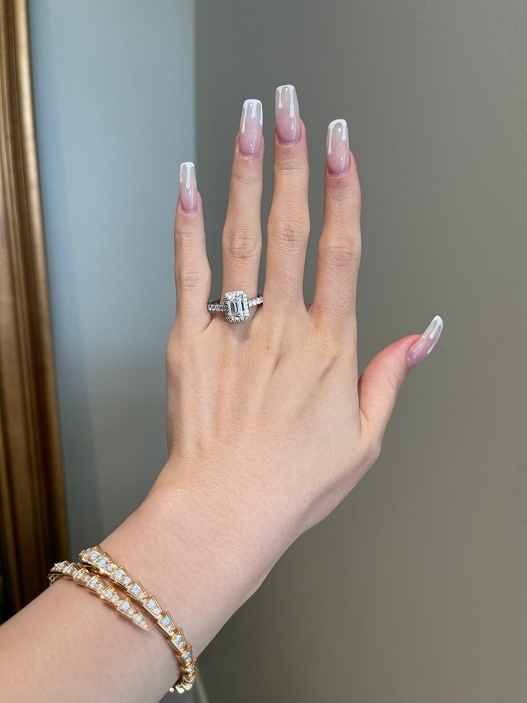 2.2 CT EMERALD & ROUND HALO SETTING 925 SILVER ENGAGEMENT RING FOR GIRL FRIEND