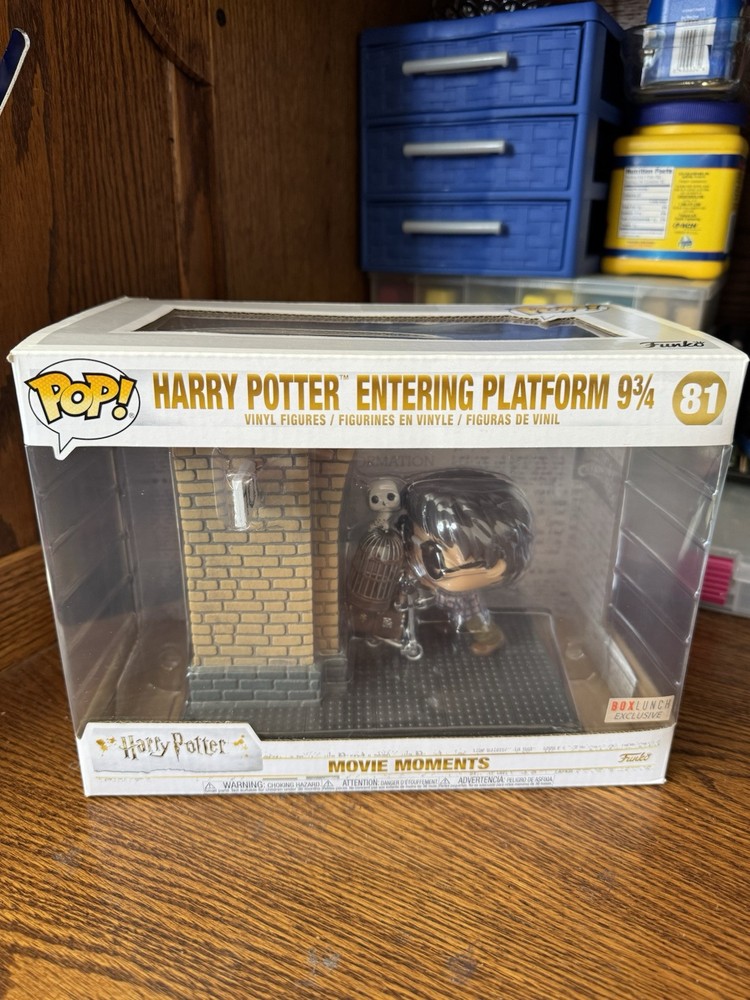 Funko Pop Harry Potter Platform 9 3/4 Moment Collectible Figure with Box