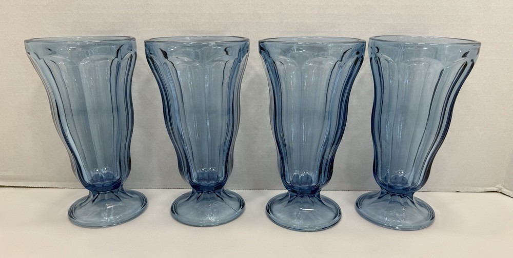 4 VTG Anchor Hocking Blue Glass Ice Cream Float Parfait Goblets