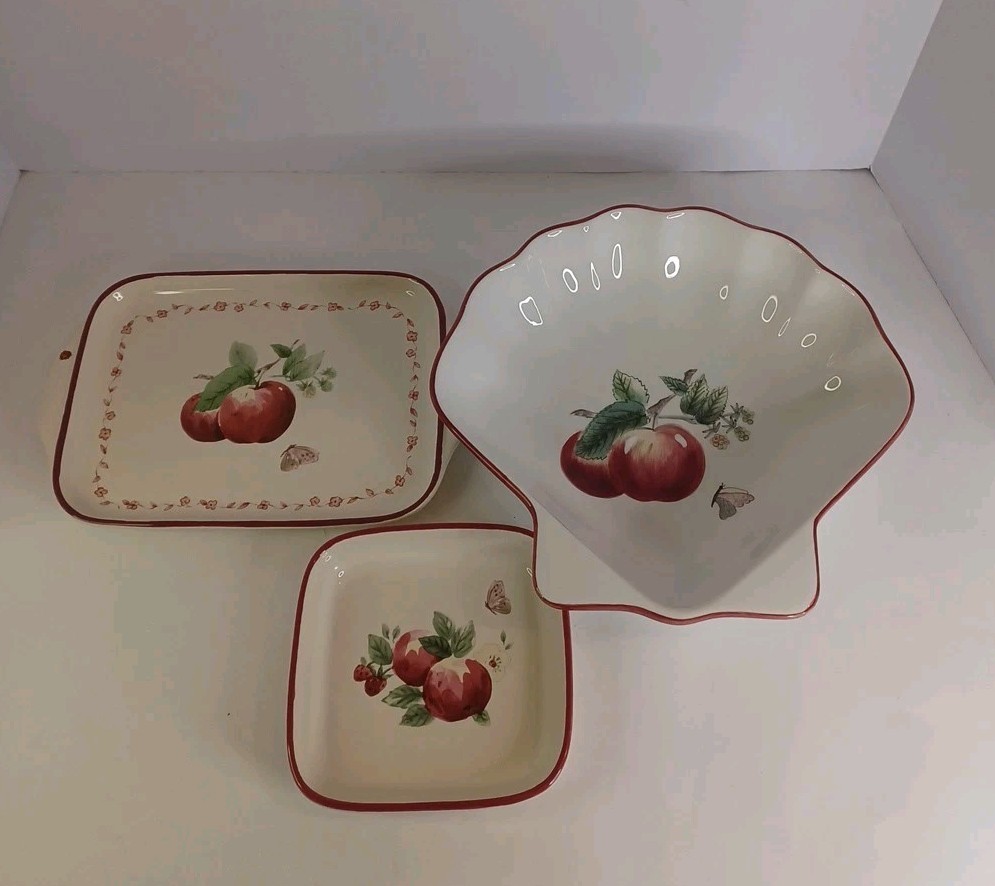 Pfaltzgraff Delicious Apples Clam Shell Shaped Bowl, Sandwich Server, & Tray