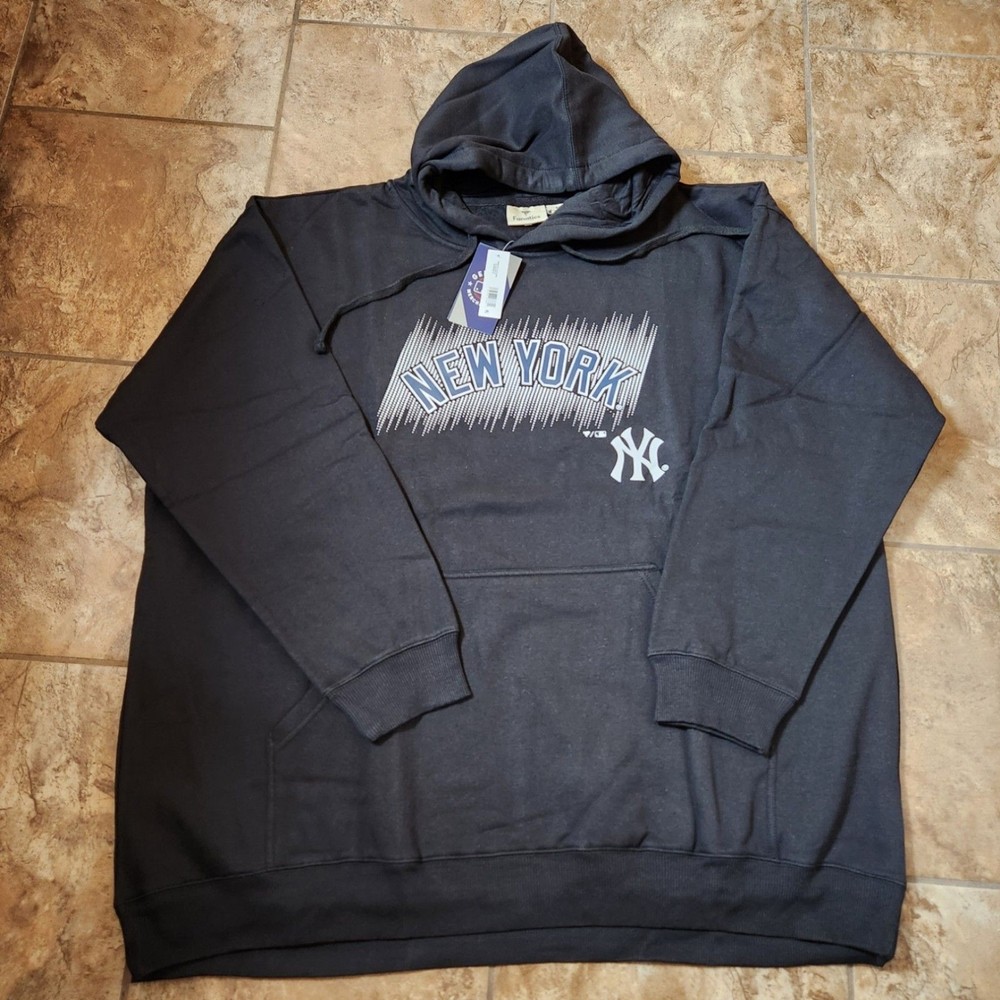 **New York Yankees Fanatics Hoodie for Men in 4XL Size**  