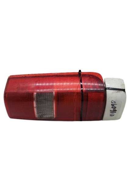 94-97 Volvo 850 Wagon Passenger Right Tail Light Assembly 363014