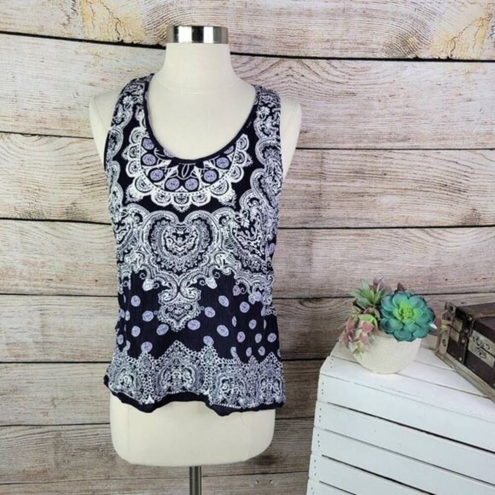 Lucy & Laurel Women's Sleeveless Strappy Back Swirl Tank Top Blue White Sz Small