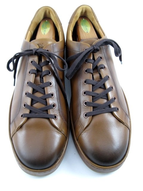 Allen Edmonds 