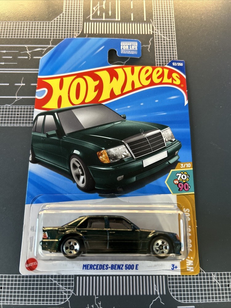 How Wheels Mercedes-Benz 500 E Green