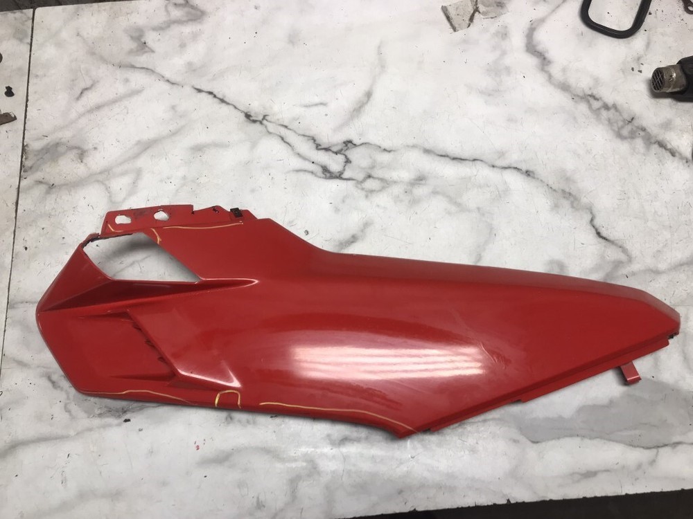 98 Honda CN250 CN 250 Helix Scooter Right Side Cover Fender Fairing Panel