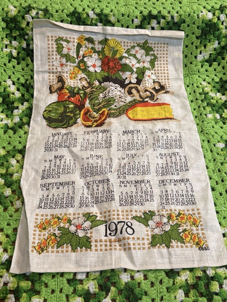 Vtg 70s Linen Kitchen Tea Towel Calendar Retro Mod Floral Veggies Mushrooms