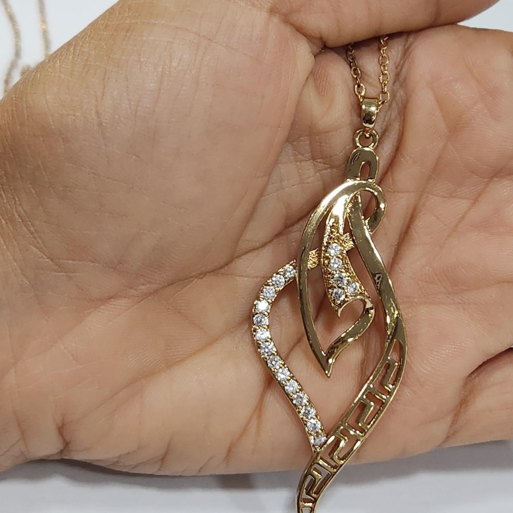 925 Sterling Silver Round Cut Simulated Diamond Pendant 14k Yellow Gold Plated