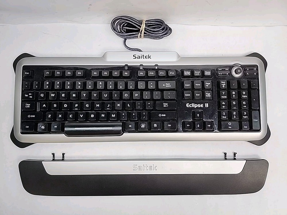 Saitek Eclipse Backlit Gaming Keyboard with Wrist Rest USB KU-0603 Tested Ready to Use