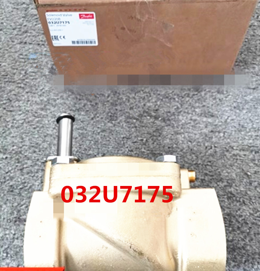 1pcs New Danfoss EV220B  032U7175  Pilot-operated Solenoid Valve