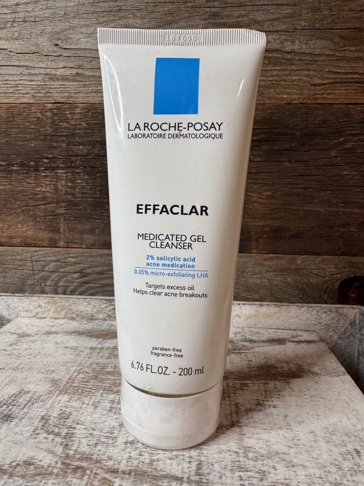 La Roche-Posay Effaclar Medicated Gel Cleanser 6.76oz | Holiday Skin Rescue
